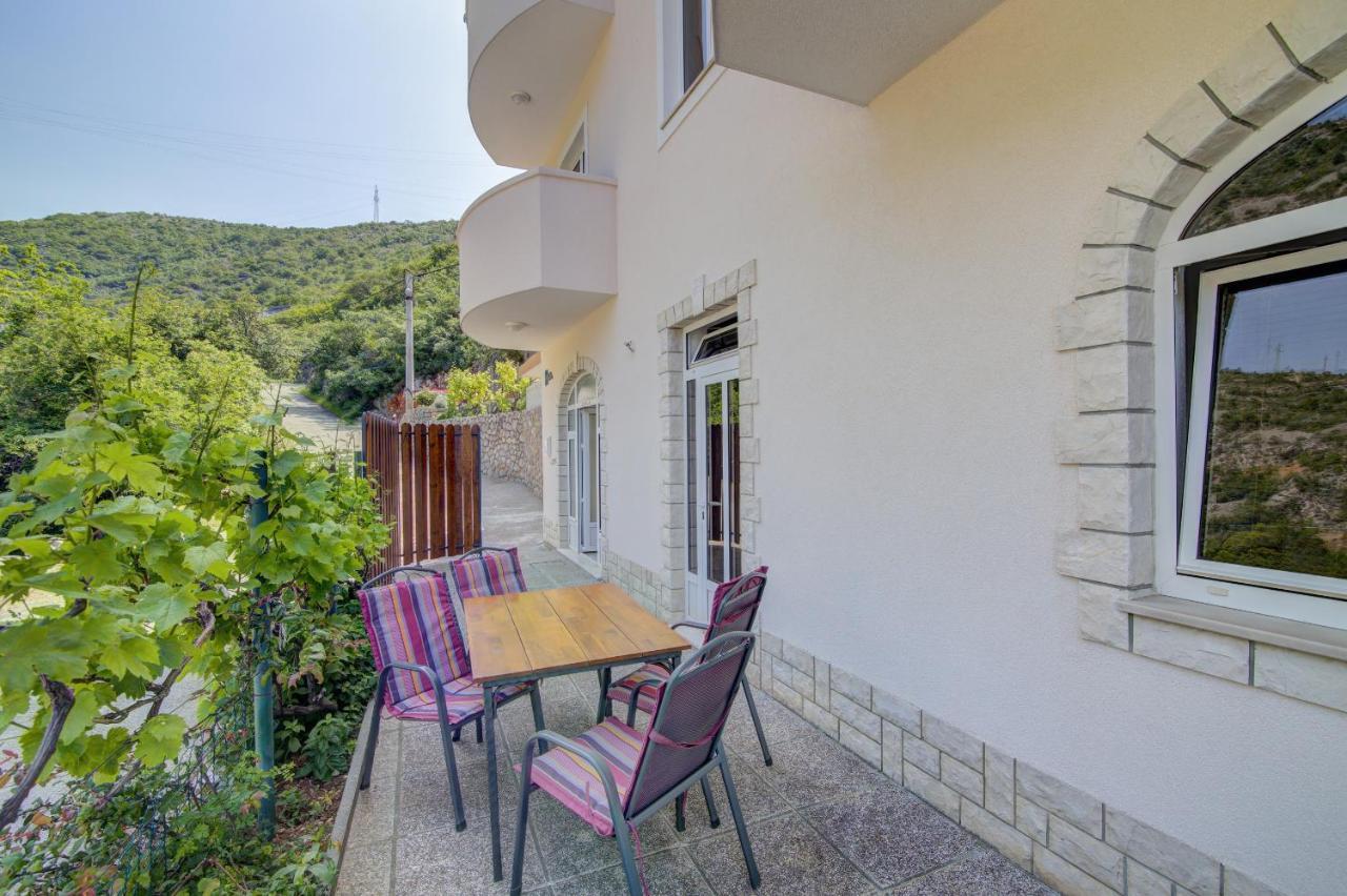 Dora Apartment Senj  Luaran gambar