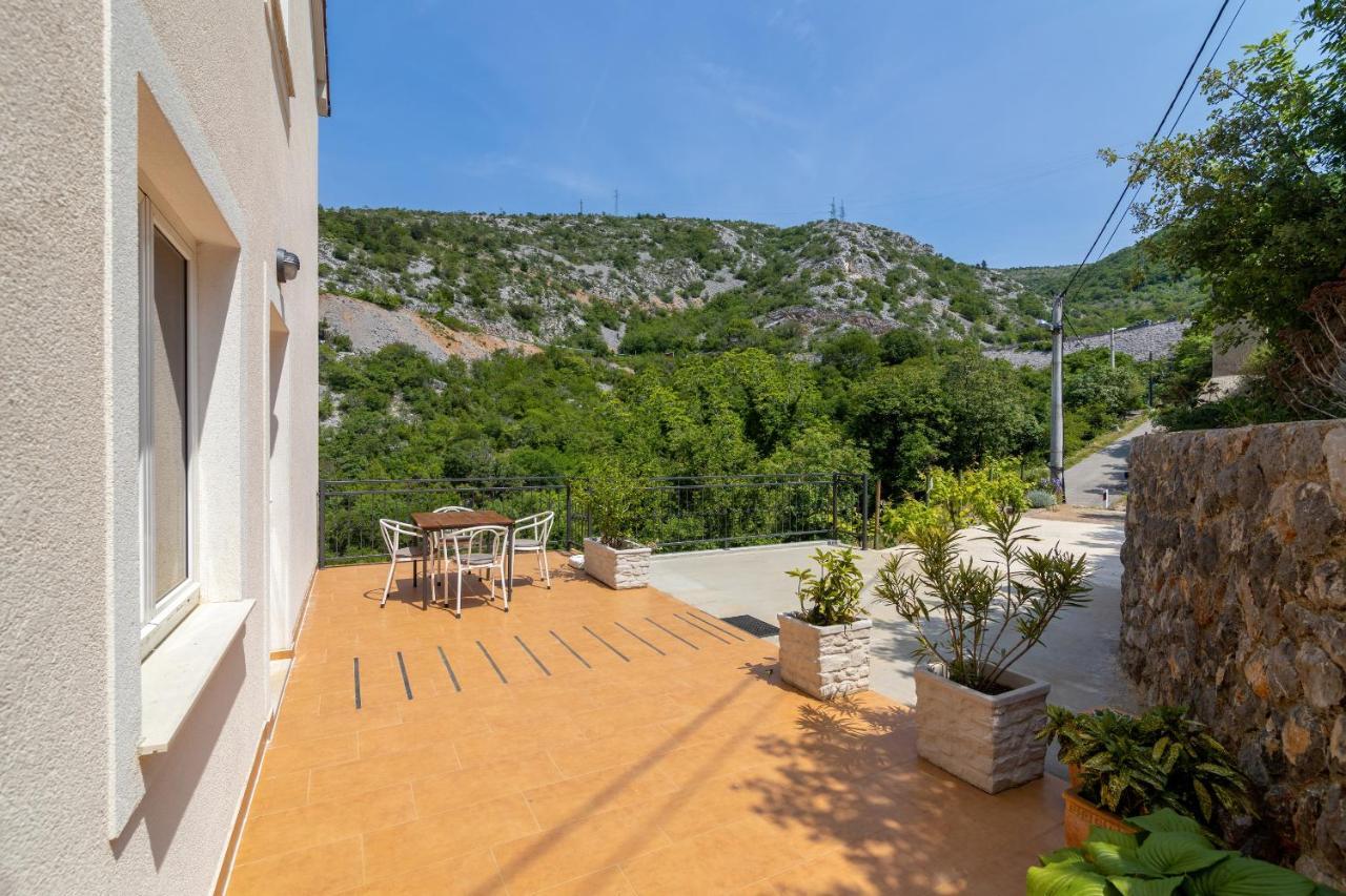 Dora Apartment Senj  Luaran gambar