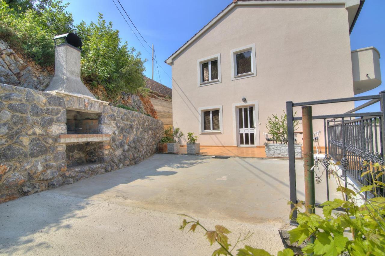 Dora Apartment Senj  Luaran gambar