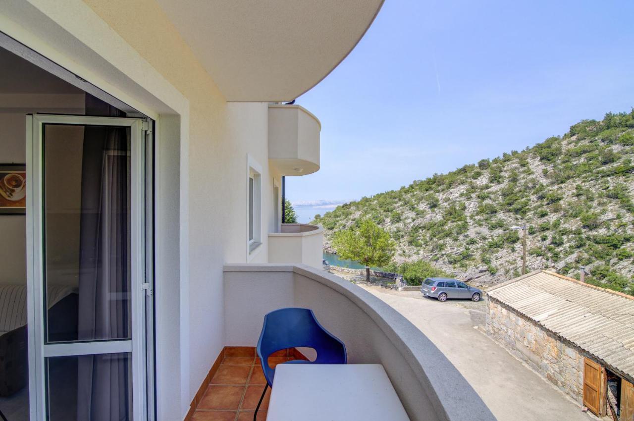 Dora Apartment Senj  Luaran gambar
