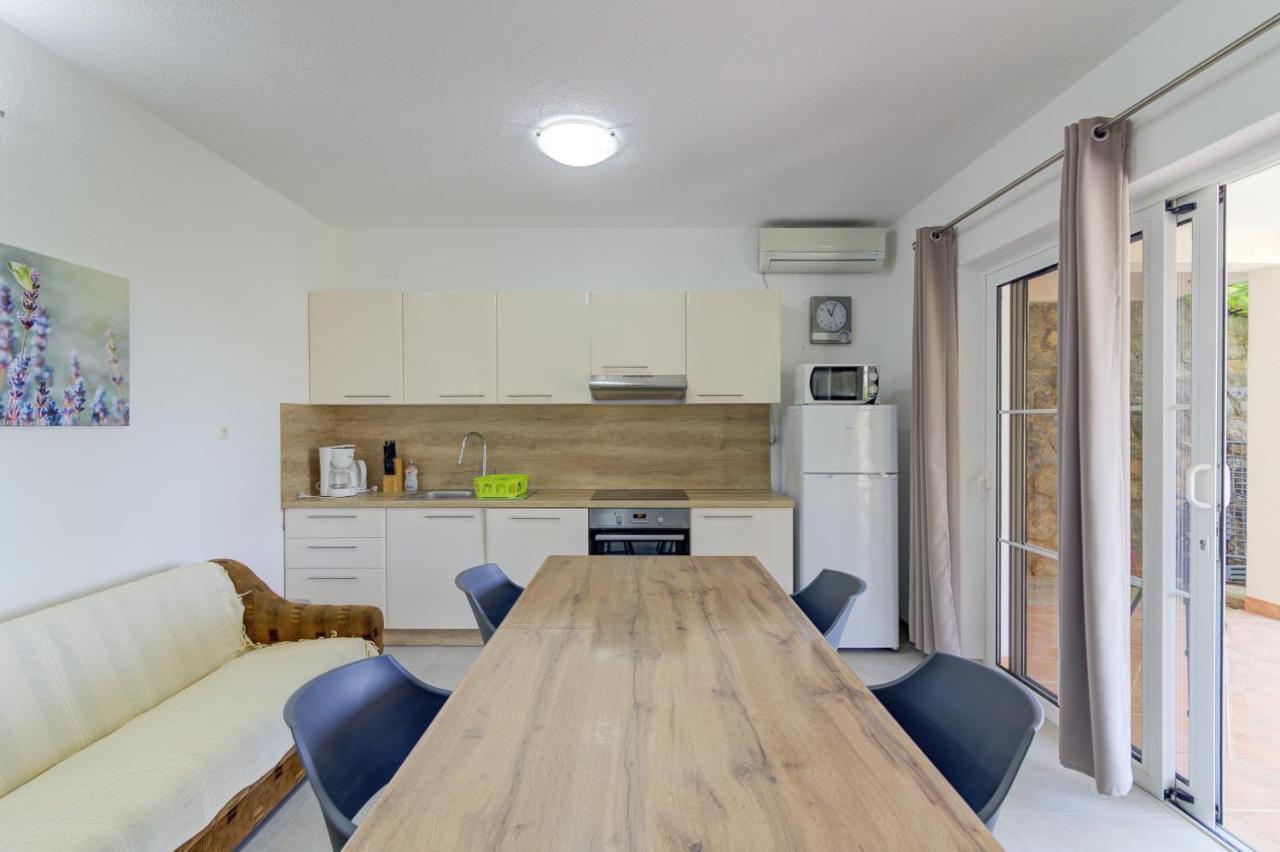 Dora Apartment Senj  Luaran gambar