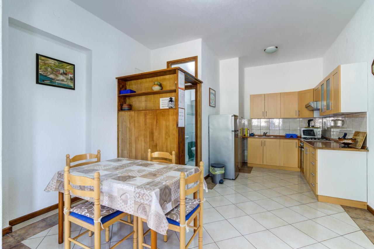 Dora Apartment Senj  Luaran gambar