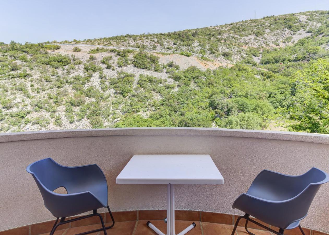 Dora Apartment Senj  Luaran gambar