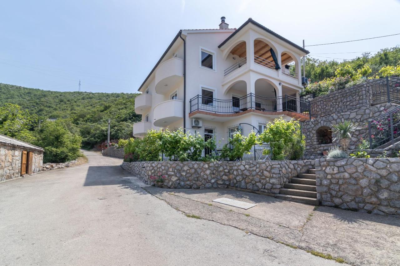 Dora Apartment Senj  Luaran gambar