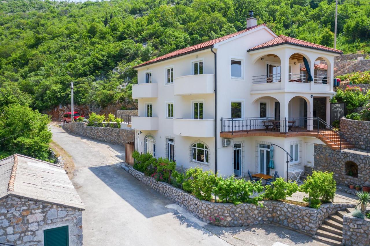 Dora Apartment Senj  Luaran gambar
