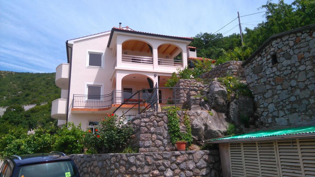 Dora Apartment Senj  Luaran gambar